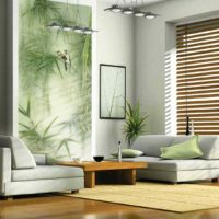 Panneau avec des plantes à l'intérieur du salon