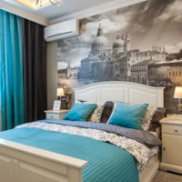 Panneau du papier peint photo à l'intérieur de la chambre