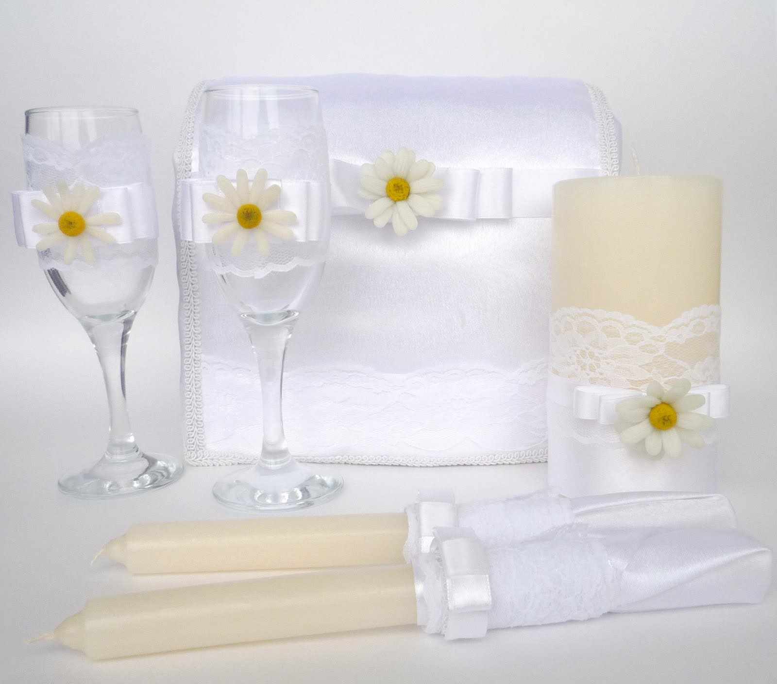 opción para una decoración brillante del estilo de las copas de boda