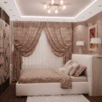 Un ejemplo de una decoración ligera de decoración de pared en una imagen de dormitorio
