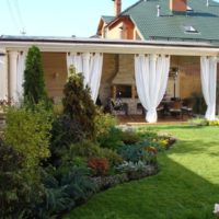 Gazebo extérieur avec barbecue