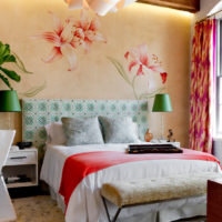 Motifs rustiques dans la chambre à coucher avec photo murale