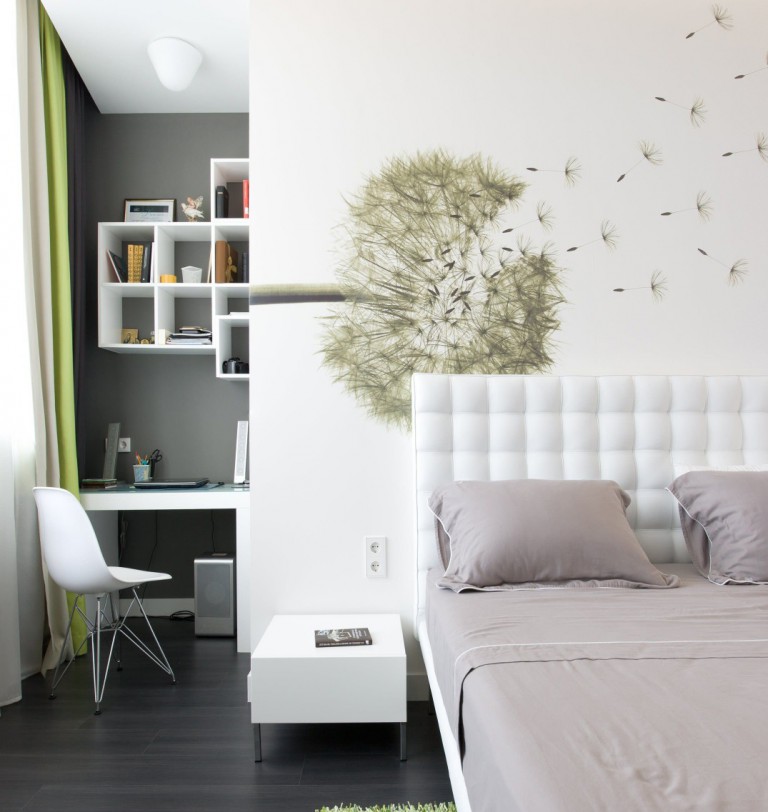 Papiers peints avec pissenlit dans une chambre lumineuse