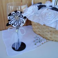 variante de hermosa decoración del diseño de la imagen de gafas de boda