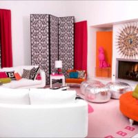 exemple d'un appartement lumineux dans le style d'une photo pop art