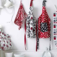 Accesorios textiles para decorar la cocina.