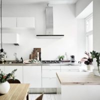 Cocina blanca de bricolaje