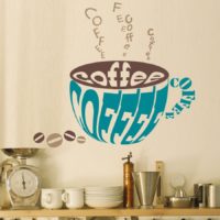 Dibujando en la pared de la cocina en forma de una taza de café