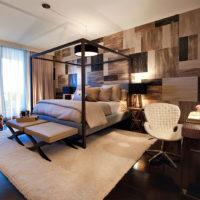 Le design original du mur avec un stratifié dans la chambre