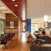 Design intérieur d'un salon spacieux d'une maison privée