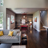 Belle conception d'un salon dans une maison privée