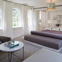 Chambre moderne dans l'esprit du néoclassicisme