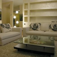 Niches de cloison sèche dans le salon