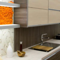 Mousse orange à l'intérieur de la cuisine