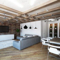 Poutres en bois à l'intérieur d'un salon pour hommes