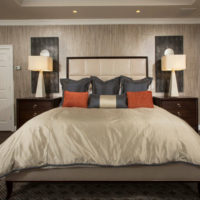 Concevoir une belle chambre dans des tons sombres