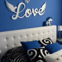 Inscription de décoration murale dans une chambre romantique