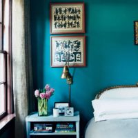 Papier peint pour la peinture dans une chambre à coucher rustique