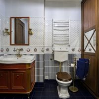Bois dans la salle de bain