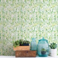 Papier peint mural avec imprimé floral