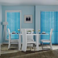 Stores Verticaux Ruban Bleu