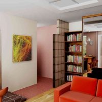 Canapé rouge dans un petit salon