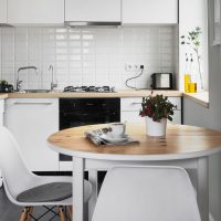 Petite table ronde