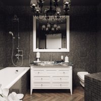 Araña en el techo del baño.
