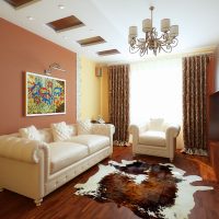 Lustre sur un plafond à deux niveaux