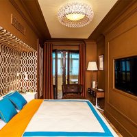 Décoration de chambre marron
