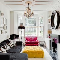 Salon lumineux dans un style moderne