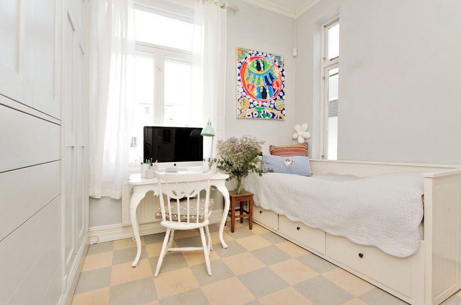 Linoléum vérifié à l'intérieur d'une chambre d'enfants