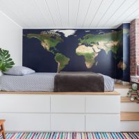 Décorer un mur avec une carte