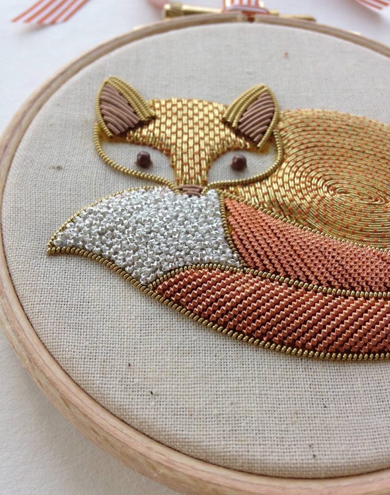 Broderie décorative pour la maison