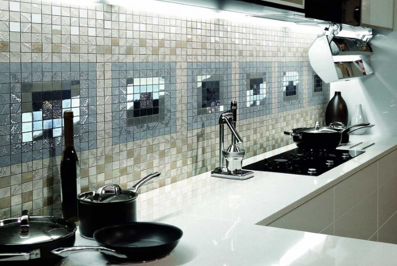 Delantal de cocina mosaico espejo
