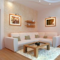 Papier peint beige dans le salon avec un canapé d'angle