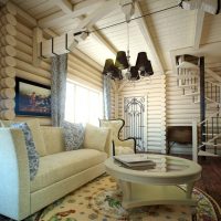 Maison en bois aux couleurs vives