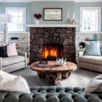 Faire une place pour se détendre dans le salon d'une maison privée