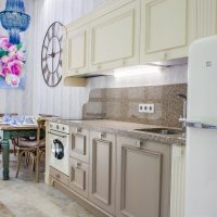 Mobilier rétro dans la cuisine d'une maison privée