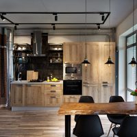 Meubles en bois dans un intérieur de style loft