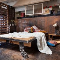 Lit d'un chariot d'usine à une chambre de style loft