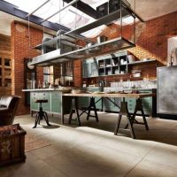 Hotte de style industriel