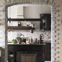 Décoration de la porte avec pierre artificielle
