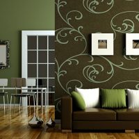 Almohadas decorativas en blanco y verde.