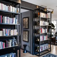 Bibliothèque en métal