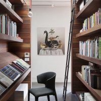 Un endroit pour lire des livres dans votre bibliothèque personnelle