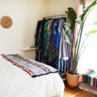 Cintre ouvert pour vêtements de maison