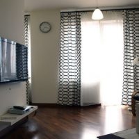 Foto de la sala después de reparaciones cosméticas.