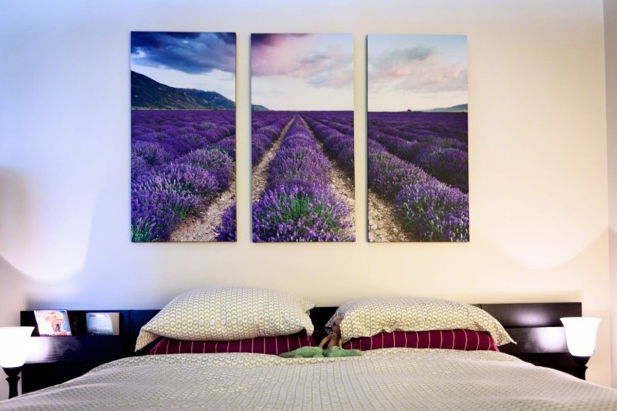 Campo de flores en la imagen en el dormitorio