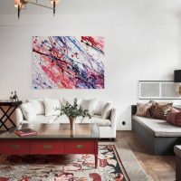 Peinture avec abstraction dans le salon